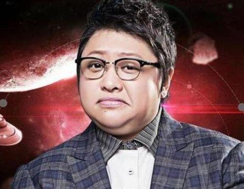 韩红成龙吃瓜视频,娱乐圈风云再起,真相揭秘引热议