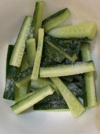 西班牙小酸瓜怎么吃,西班牙小酸瓜的多样食用指南